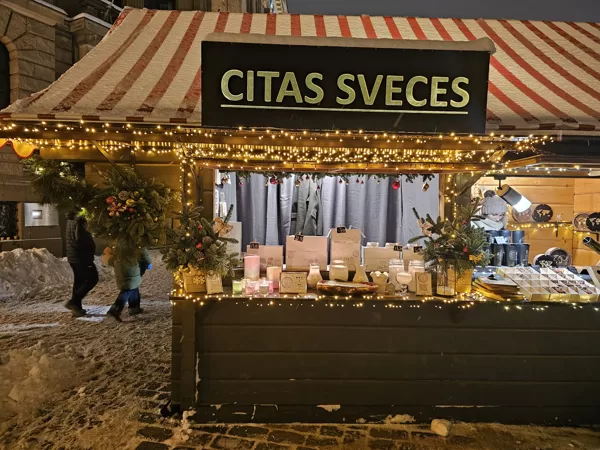 Piedalamies ziemassvētku tirdziņā
